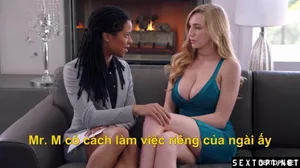 Thanh niên tình cờ nhìn thấy chị gái thằng bạn bị bố nắc và bắn ngập bím
