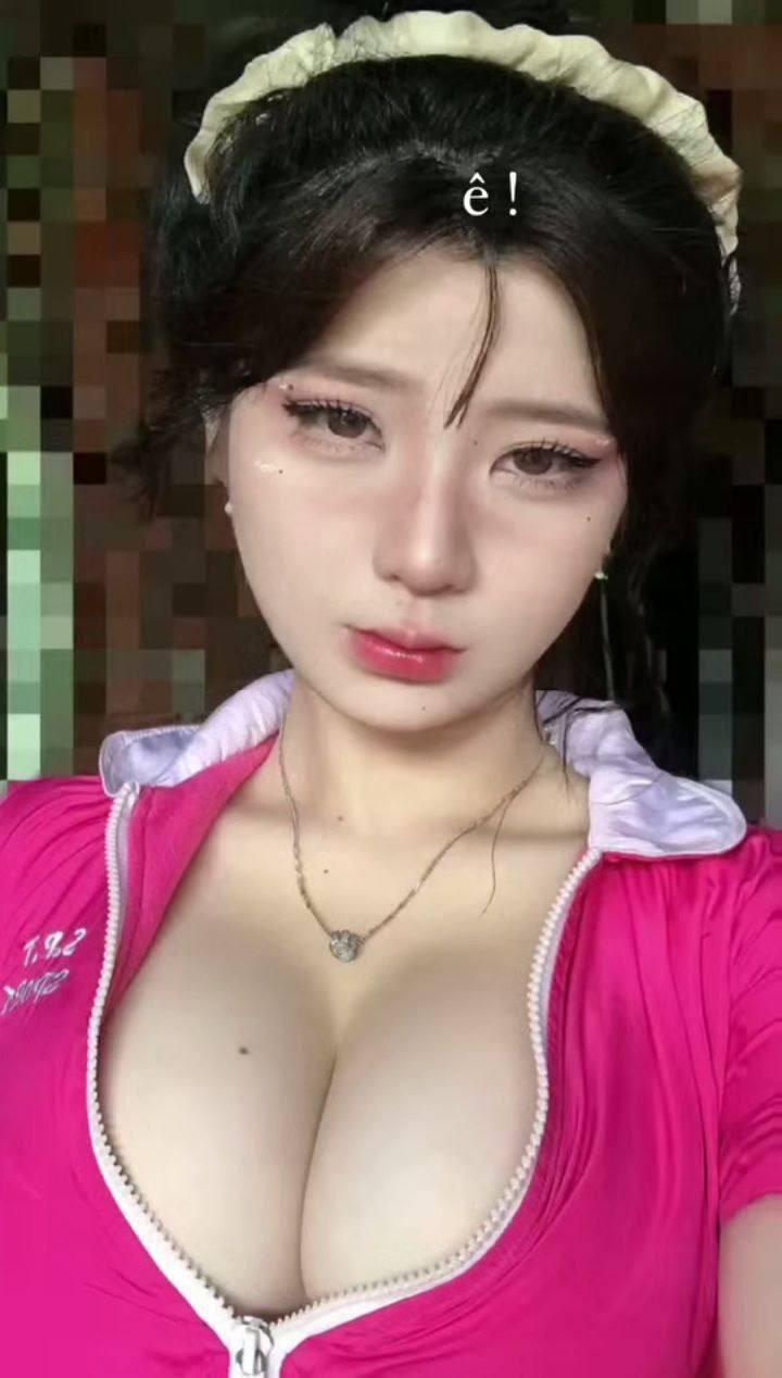 đưa đồng nghiệp nữ làm chung công ty say xỉn vào nhà trọ rồi tranh thủ chịch cả đêm