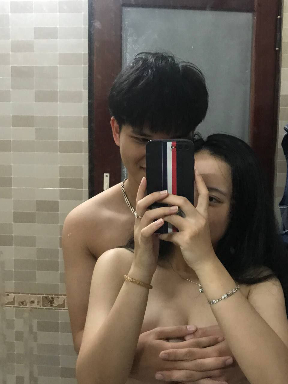 2021.3.4, hậu 00s tuyệt nhất, nữ thần trường học thuần khiết, [đón và đưa cô ấy về nhà] quan hệ tình dục bằng miệng nồng nàn trong phòng tắm